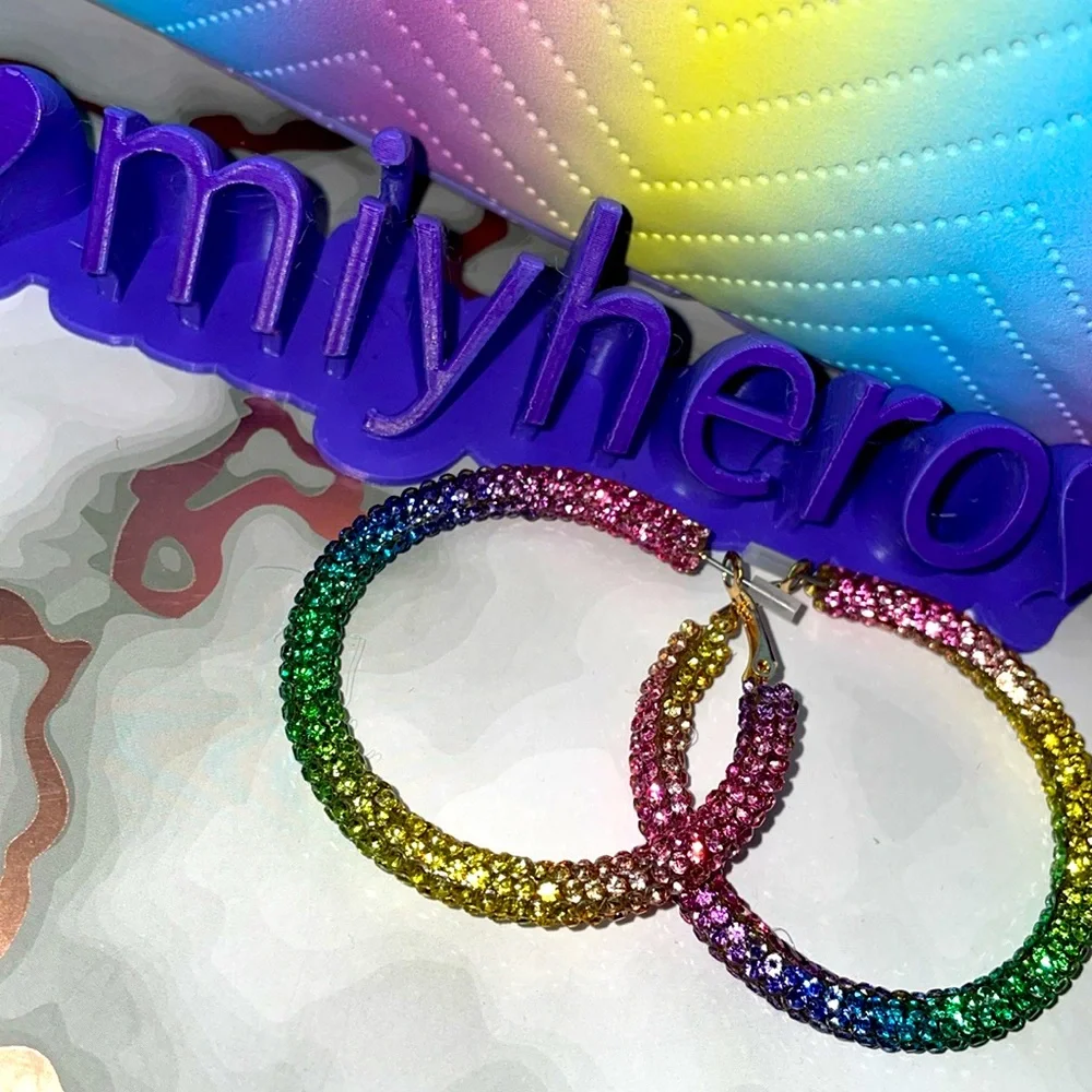 4pc RAINBOW SHERBET bundle with backpack, glass tumbler earrings & fur bagcharm - Picture 7 of 7